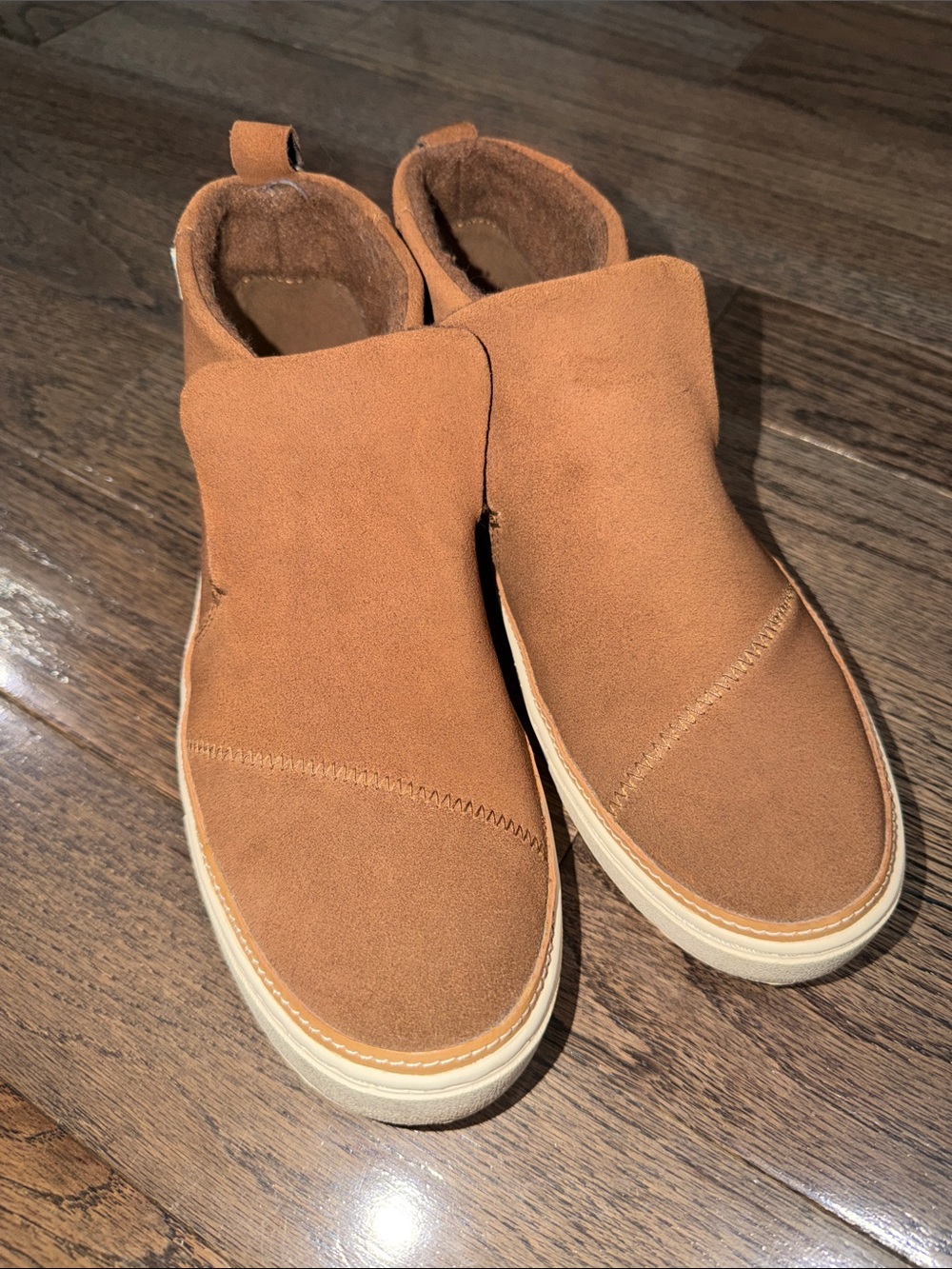 TOMS Women’s Brown Suede Ankle High Top Slip-On Sneakers Size 9